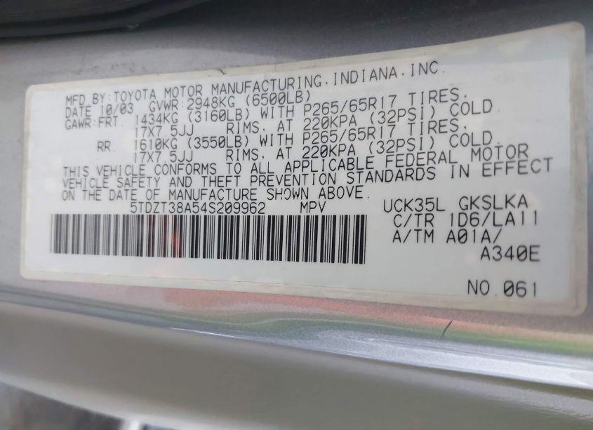 Photo 9 of 2004 Toyota Sequoia LIMITED V8 (VIN 5TDZT38A54S209962)