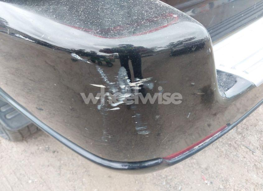 Photo 12 of 2005 Toyota Sequoia LIMITED V8 (VIN 5TDZT38A55S242817)