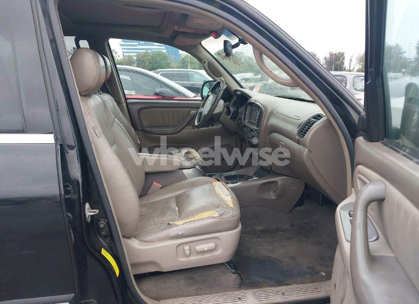 Photo 5 of 2005 Toyota Sequoia LIMITED V8 (VIN 5TDZT38A55S244700)