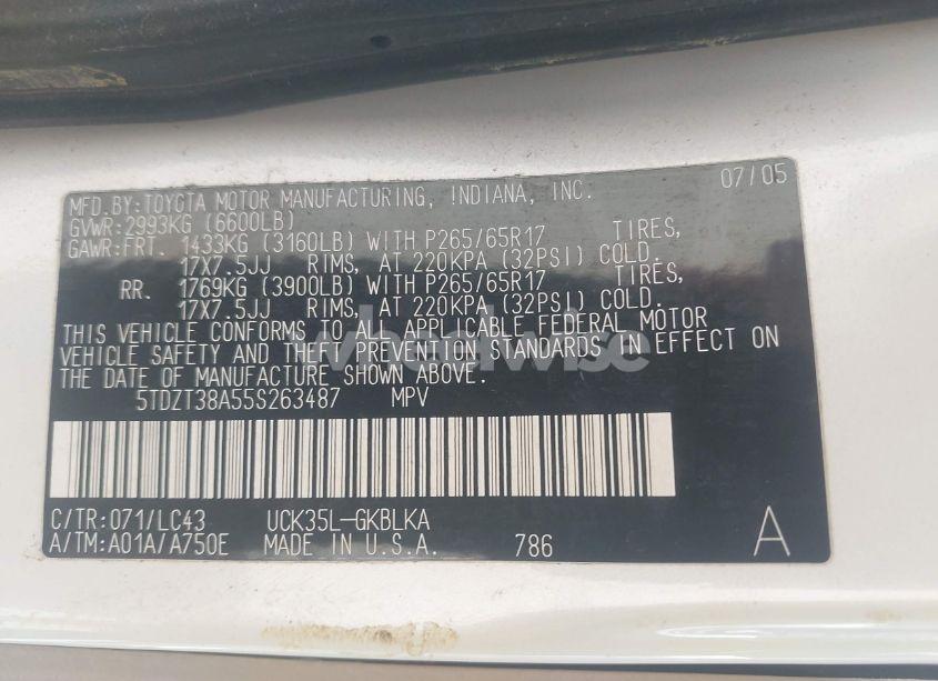 Photo 9 of 2005 Toyota Sequoia LIMITED V8 (VIN 5TDZT38A55S263487)