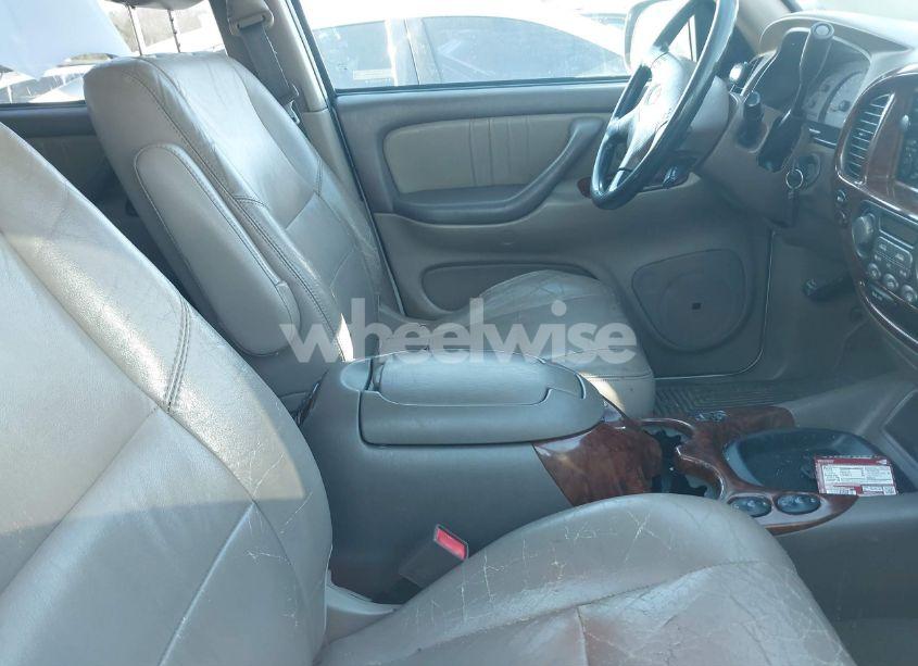 Photo 5 of 2002 Toyota Sequoia LIMITED V8 (VIN 5TDZT38A62S094933)