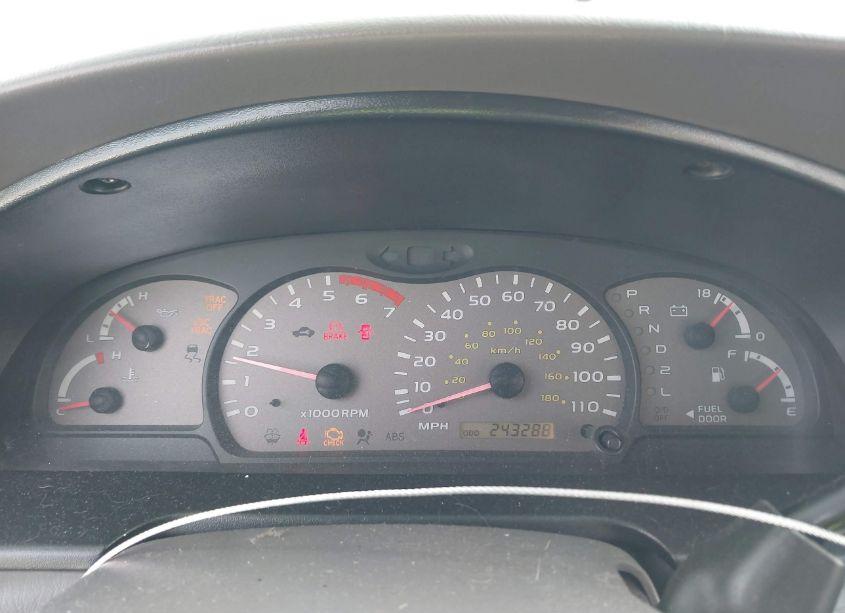 Photo 7 of 2002 Toyota Sequoia LIMITED V8 (VIN 5TDZT38A62S096410)