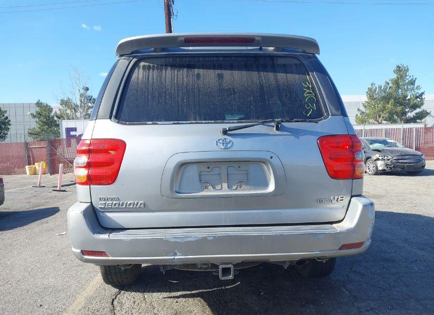 Photo 12 of 2002 Toyota Sequoia LIMITED V8 (VIN 5TDZT38A62S125923)
