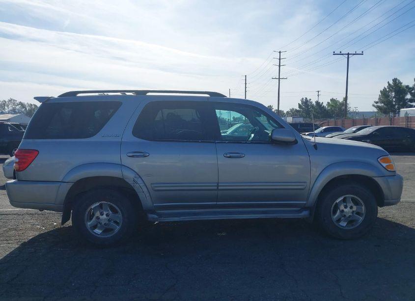 Photo 13 of 2002 Toyota Sequoia LIMITED V8 (VIN 5TDZT38A62S125923)