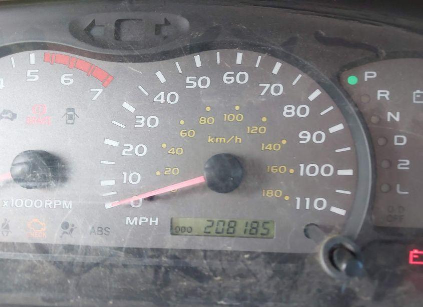 Photo 7 of 2002 Toyota Sequoia LIMITED V8 (VIN 5TDZT38A62S125923)