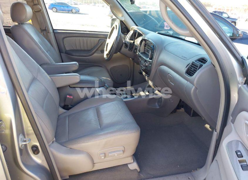 Photo 5 of 2004 Toyota Sequoia LIMITED V8 (VIN 5TDZT38A64S228620)