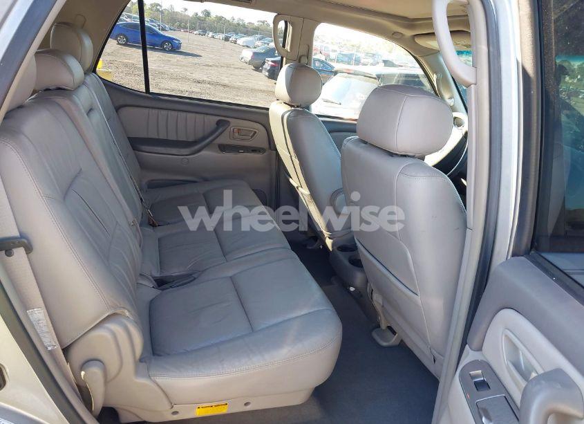 Photo 8 of 2004 Toyota Sequoia LIMITED V8 (VIN 5TDZT38A64S228620)