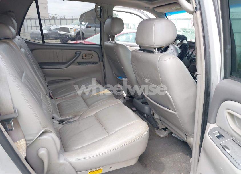 Photo 8 of 2001 Toyota Sequoia LIMITED V8 (VIN 5TDZT38A71S028115)