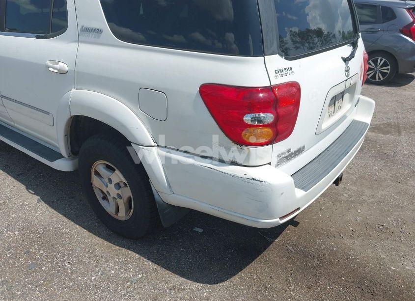 Photo 6 of 2002 Toyota Sequoia LIMITED V8 (VIN 5TDZT38A72S113909)