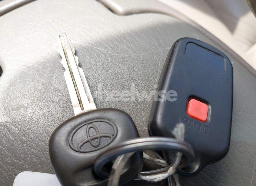 Photo 11 of 2006 Toyota Sequoia LIMITED V8 (VIN 5TDZT38A76S279997)