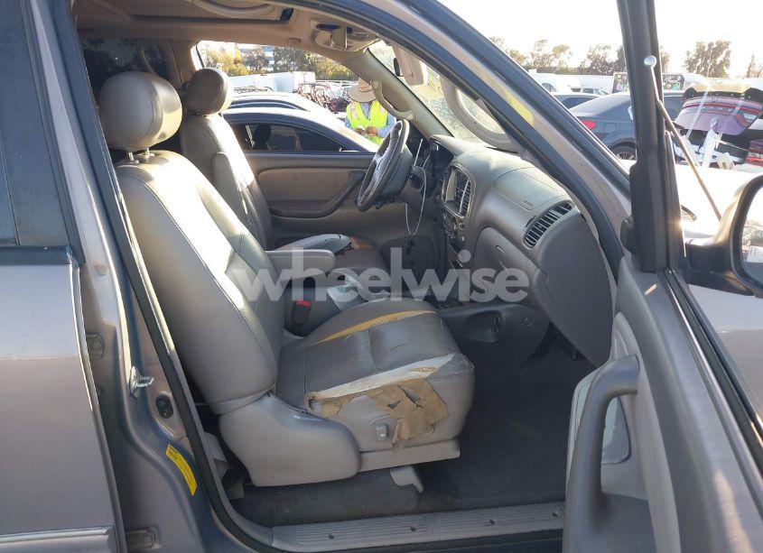 Photo 5 of 2001 Toyota Sequoia LIMITED V8 (VIN 5TDZT38A81S050642)