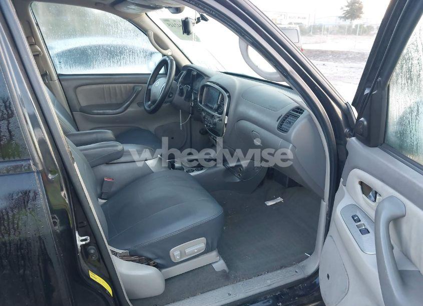 Photo 5 of 2003 Toyota Sequoia LIMITED V8 (VIN 5TDZT38A83S145303)