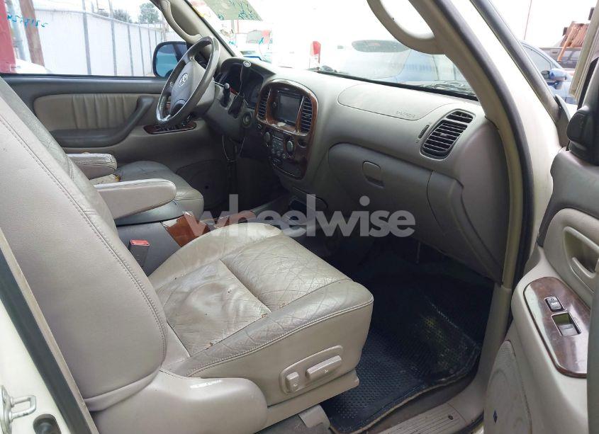 Photo 5 of 2004 Toyota Sequoia LIMITED V8 (VIN 5TDZT38A84S220437)