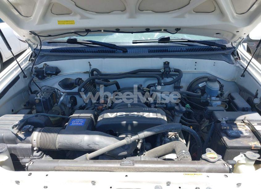 Photo 10 of 2005 Toyota Sequoia LIMITED V8 (VIN 5TDZT38A85S243394)