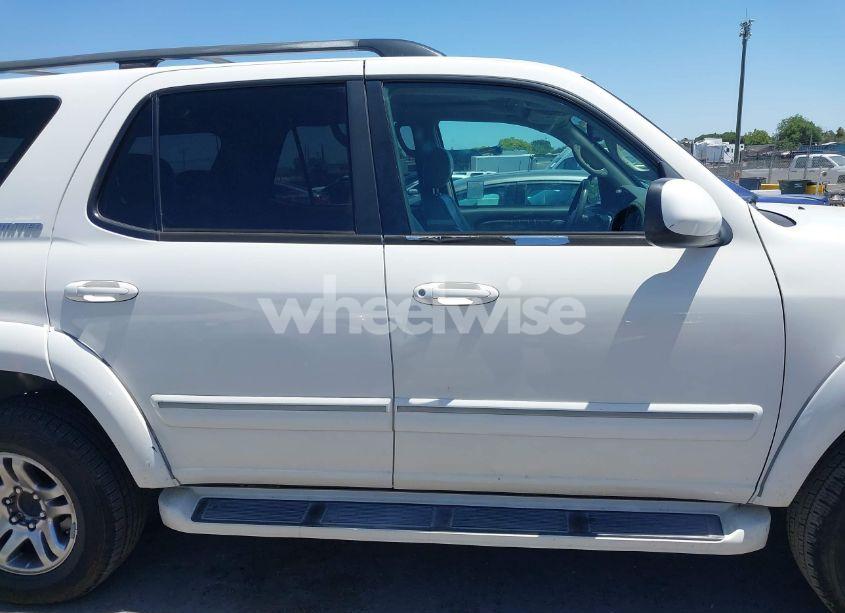 Photo 14 of 2005 Toyota Sequoia LIMITED V8 (VIN 5TDZT38A85S243394)