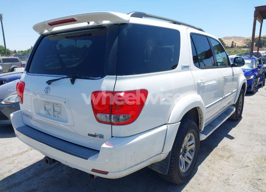 Photo 4 of 2005 Toyota Sequoia LIMITED V8 (VIN 5TDZT38A85S243394)