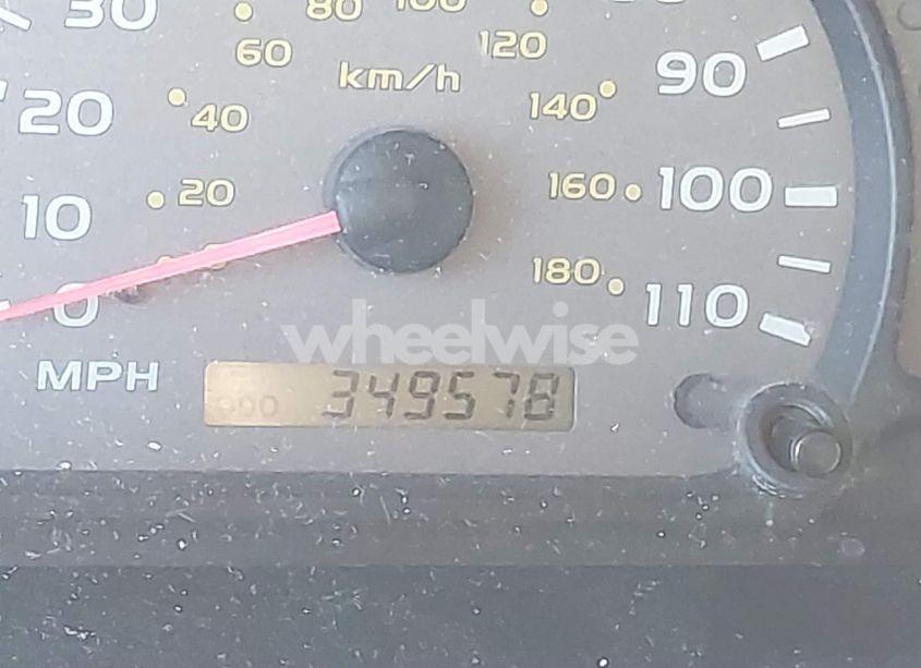 Photo 15 of 2003 Toyota Sequoia LIMITED V8 (VIN 5TDZT38A93S152227)