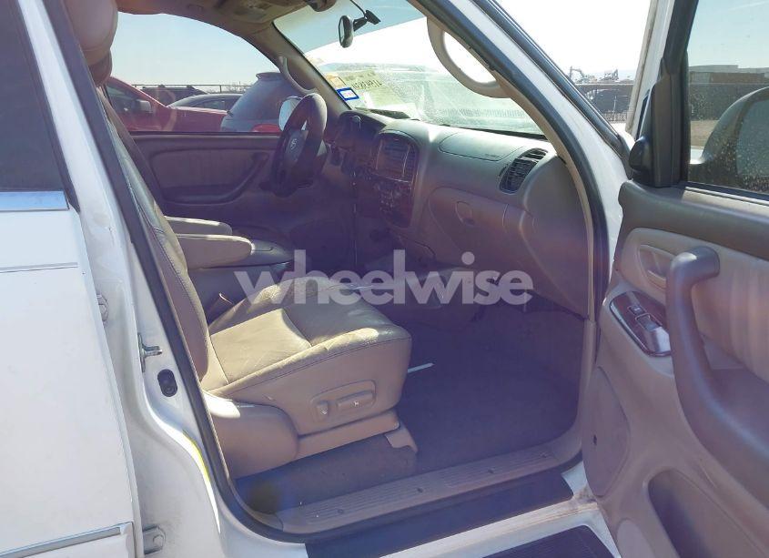 Photo 5 of 2003 Toyota Sequoia LIMITED V8 (VIN 5TDZT38A93S152227)