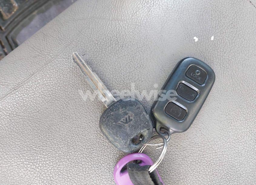 Photo 11 of 2006 Toyota Sequoia LIMITED V8 (VIN 5TDZT38A96S273568)