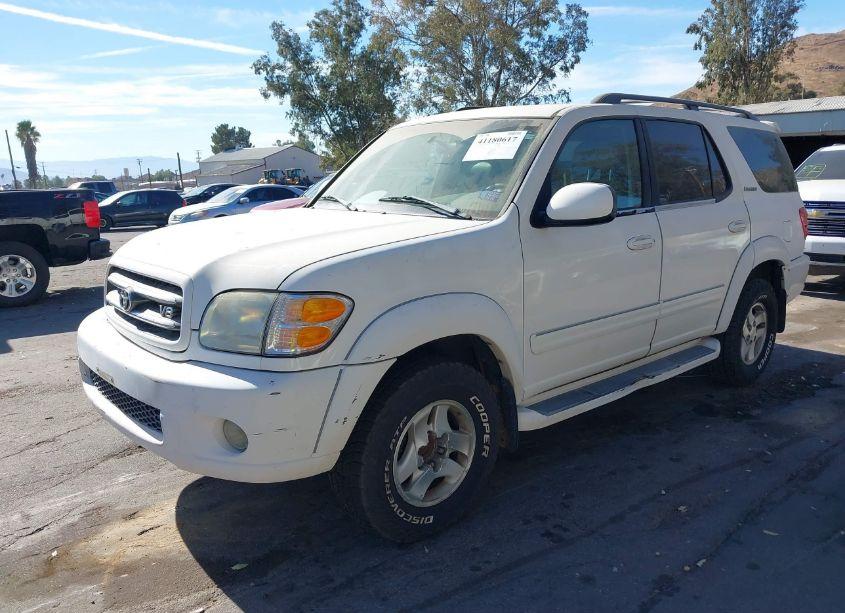 Photo 2 of 2001 Toyota Sequoia LIMITED V8 (VIN 5TDZT38AX1S026925)