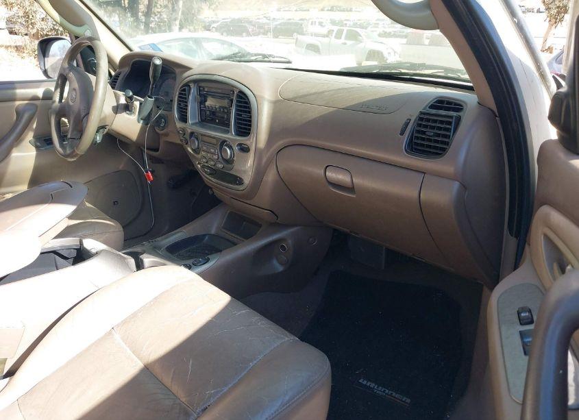 Photo 5 of 2001 Toyota Sequoia LIMITED V8 (VIN 5TDZT38AX1S026925)