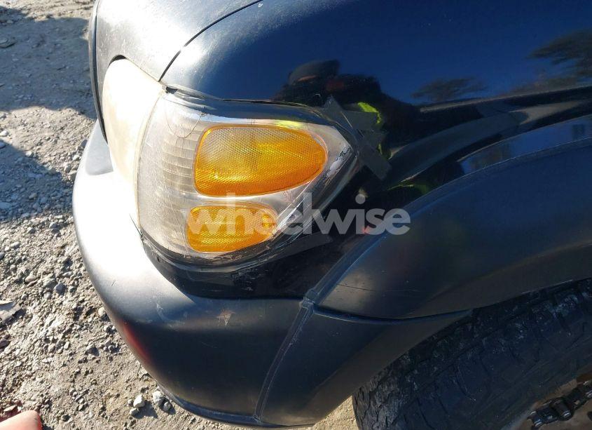 Photo 13 of 2003 Toyota Sequoia LIMITED V8 (VIN 5TDZT38AX3S137722)