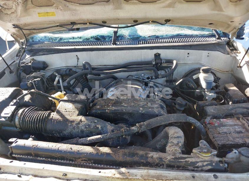 Photo 10 of 2004 Toyota Sequoia LIMITED V8 (VIN 5TDZT38AX4S237191)