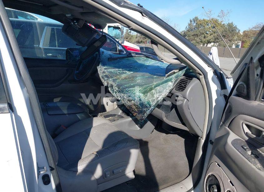 Photo 5 of 2004 Toyota Sequoia LIMITED V8 (VIN 5TDZT38AX4S237191)