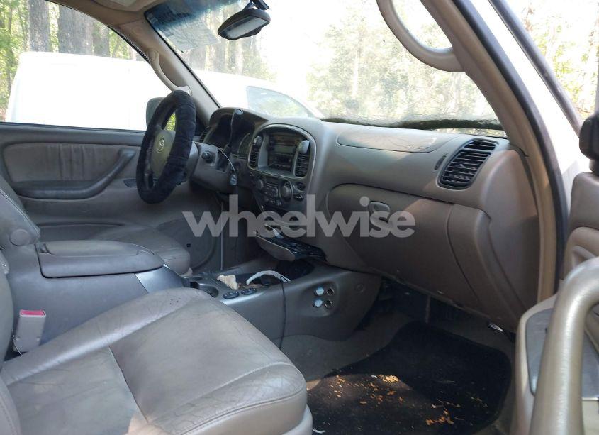 Photo 5 of 2005 Toyota Sequoia LIMITED V8 (VIN 5TDZT38AX5S247110)