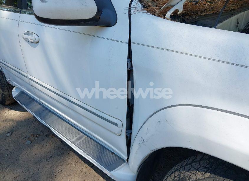 Photo 6 of 2005 Toyota Sequoia LIMITED V8 (VIN 5TDZT38AX5S247110)