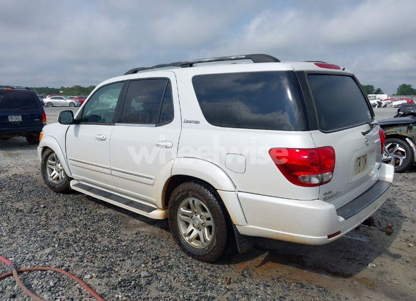Photo 3 of 2005 Toyota Sequoia LIMITED V8 (VIN 5TDZT38AX5S252033)