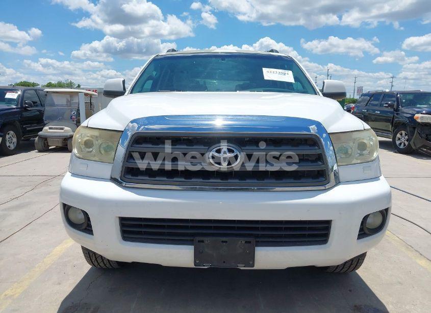 Photo 12 of 2013 Toyota Sequoia SR5 5.7L V8 (VIN 5TDZY5G10DS045664)