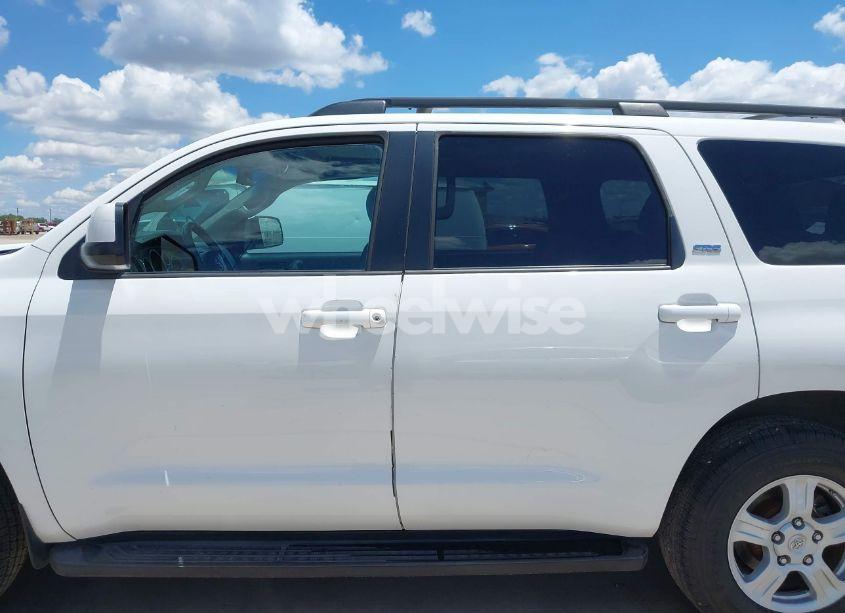 Photo 14 of 2013 Toyota Sequoia SR5 5.7L V8 (VIN 5TDZY5G10DS045664)