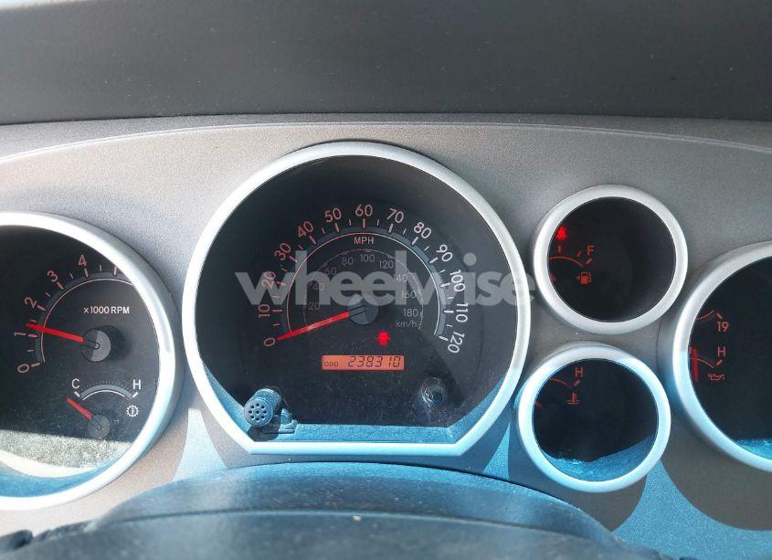 Photo 7 of 2013 Toyota Sequoia SR5 5.7L V8 (VIN 5TDZY5G10DS045664)