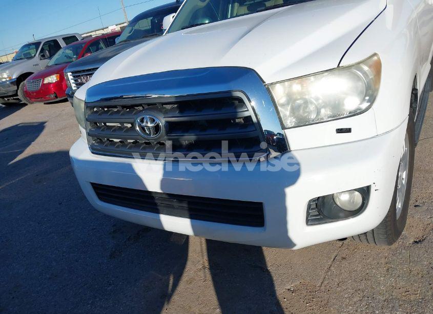 Photo 12 of 2013 Toyota Sequoia SR5 5.7L V8 (VIN 5TDZY5G11DS043146)