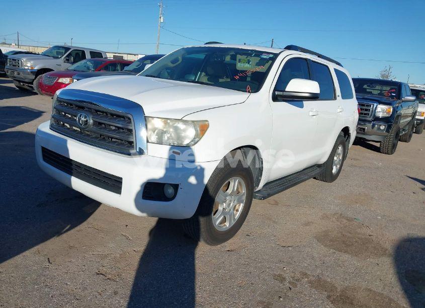 Photo 2 of 2013 Toyota Sequoia SR5 5.7L V8 (VIN 5TDZY5G11DS043146)