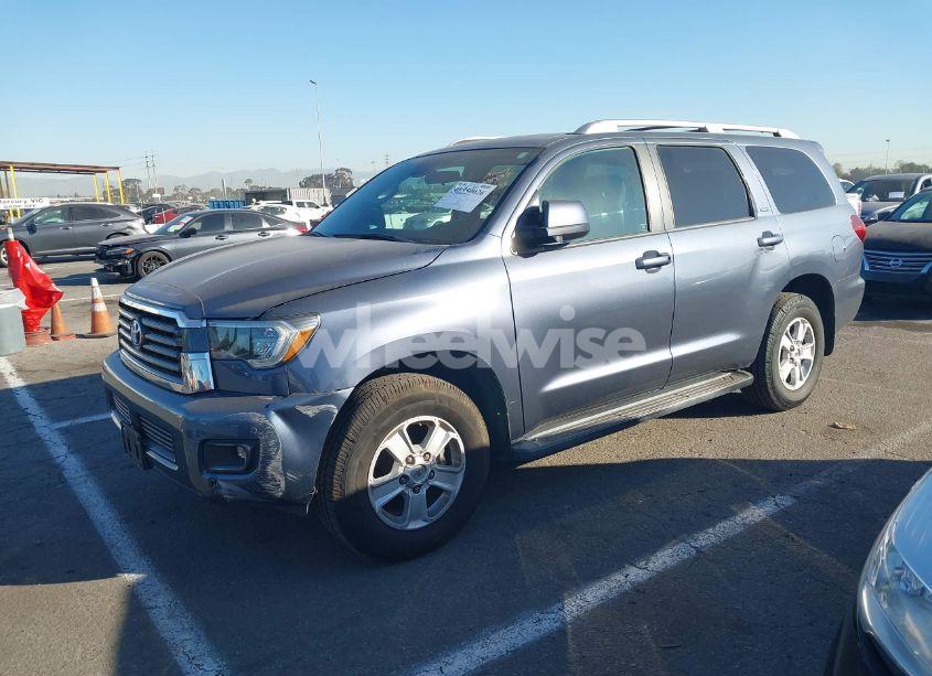 Photo 2 of 2018 Toyota Sequoia SR5 (VIN 5TDZY5G11JS071489)