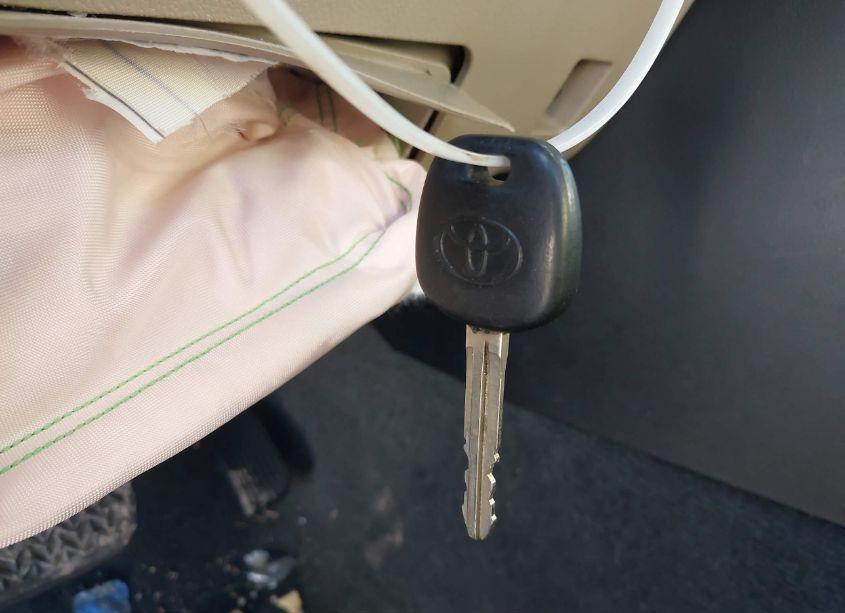 Photo 11 of 2013 Toyota Sequoia SR5 5.7L V8 (VIN 5TDZY5G12DS044239)