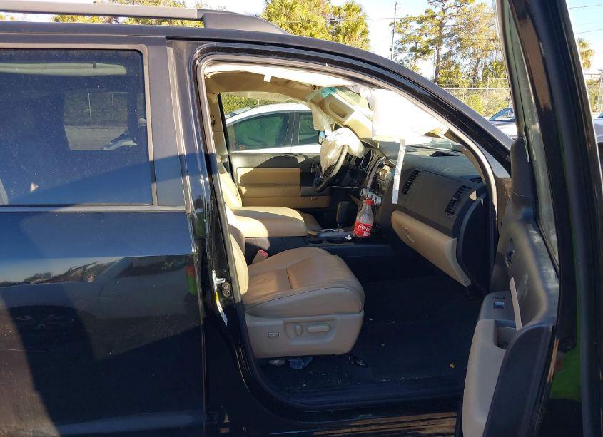 Photo 5 of 2013 Toyota Sequoia SR5 5.7L V8 (VIN 5TDZY5G12DS044239)