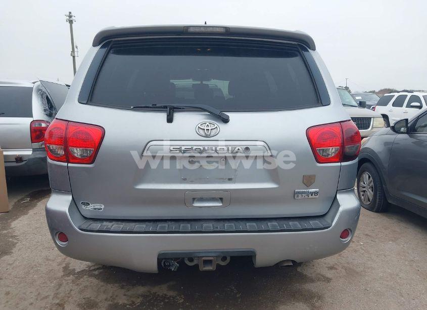 Photo 16 of 2013 Toyota Sequoia SR5 5.7L V8 (VIN 5TDZY5G12DS046654)