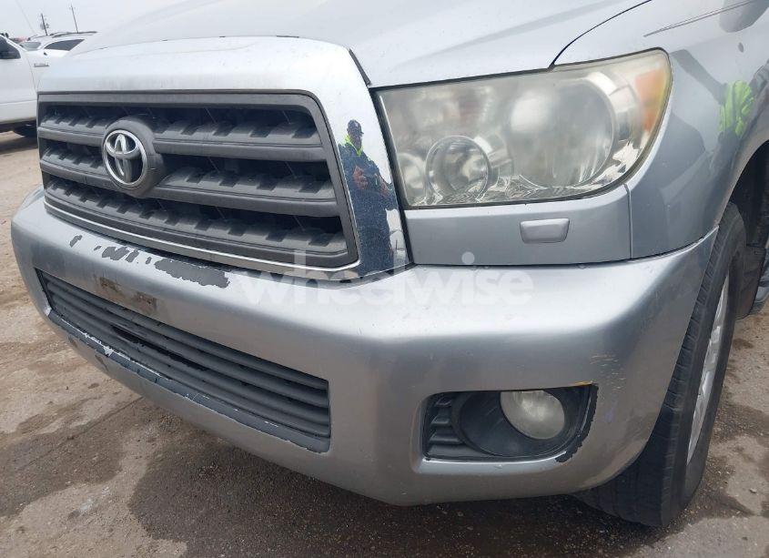 Photo 17 of 2013 Toyota Sequoia SR5 5.7L V8 (VIN 5TDZY5G12DS046654)