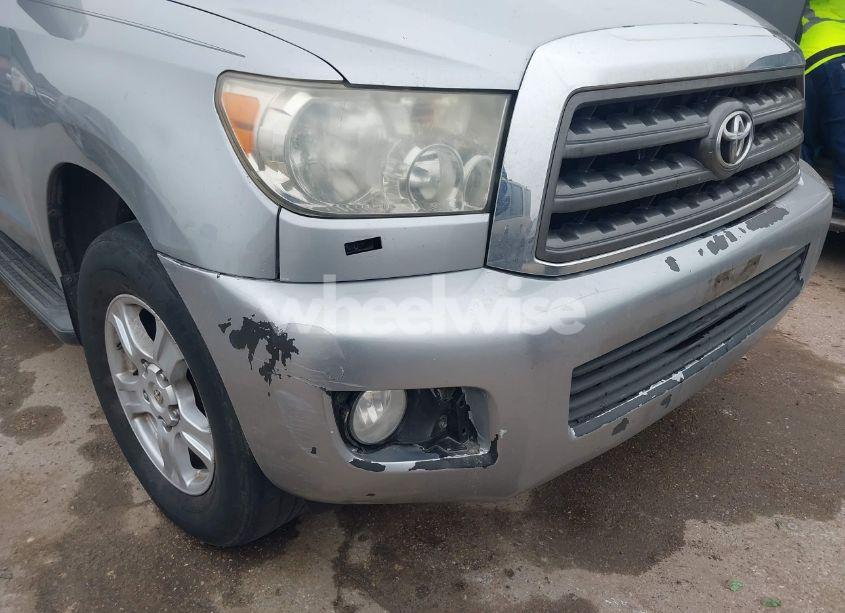 Photo 6 of 2013 Toyota Sequoia SR5 5.7L V8 (VIN 5TDZY5G12DS046654)