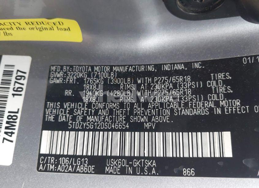 Photo 9 of 2013 Toyota Sequoia SR5 5.7L V8 (VIN 5TDZY5G12DS046654)