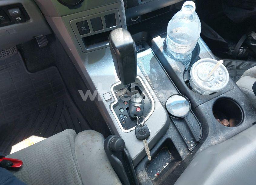 Photo 11 of 2016 Toyota Sequoia SR5 5.7L V8 (VIN 5TDZY5G12GS063829)