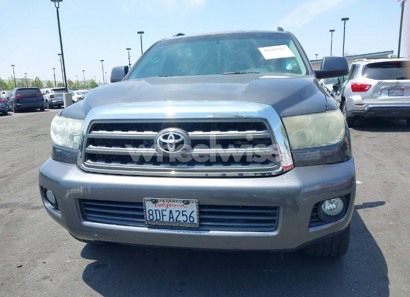 Photo 12 of 2016 Toyota Sequoia SR5 5.7L V8 (VIN 5TDZY5G12GS063829)