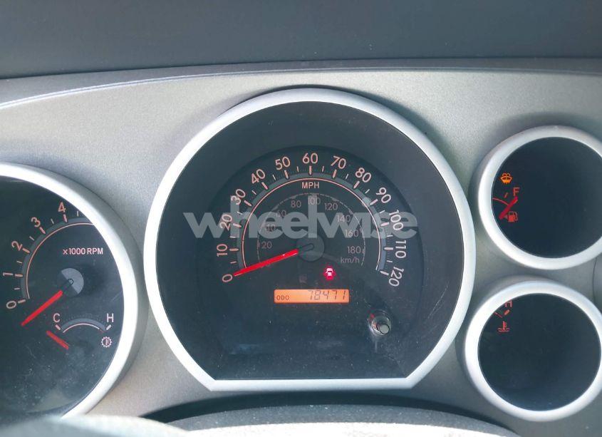 Photo 7 of 2016 Toyota Sequoia SR5 5.7L V8 (VIN 5TDZY5G12GS063829)