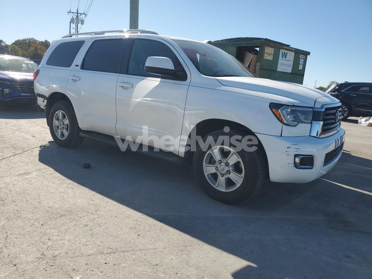 Photo 4 of 2019 TOYOTA SEQUOIA SR5 (VIN 5TDZY5G13KS072712)