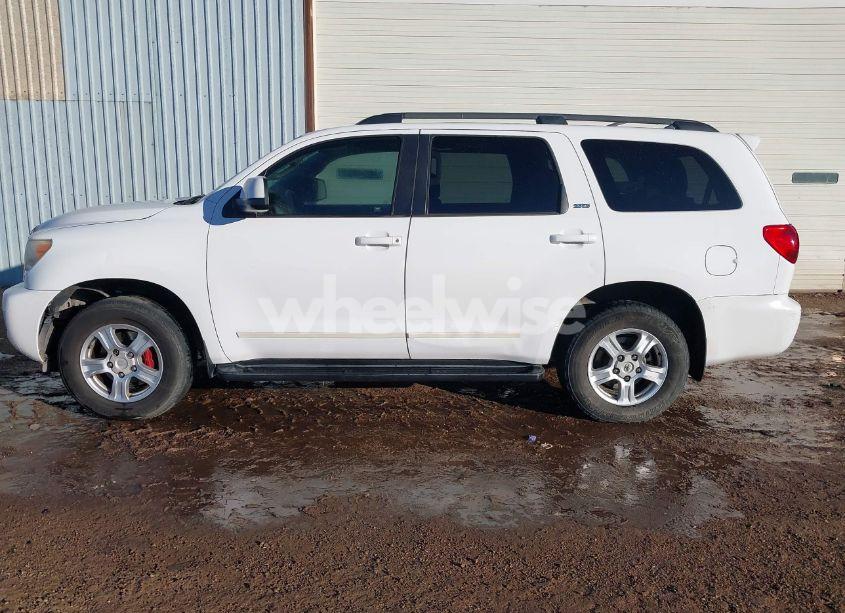 Photo 14 of 2012 Toyota Sequoia SR5 5.7L V8 (VIN 5TDZY5G15CS041463)