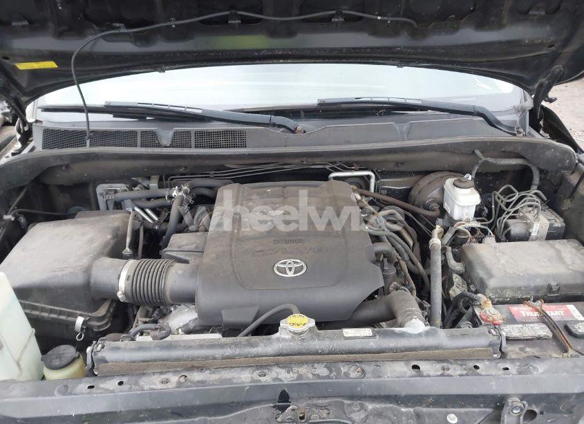 Photo 10 of 2013 Toyota Sequoia SR5 5.7L V8 (VIN 5TDZY5G16DS049802)
