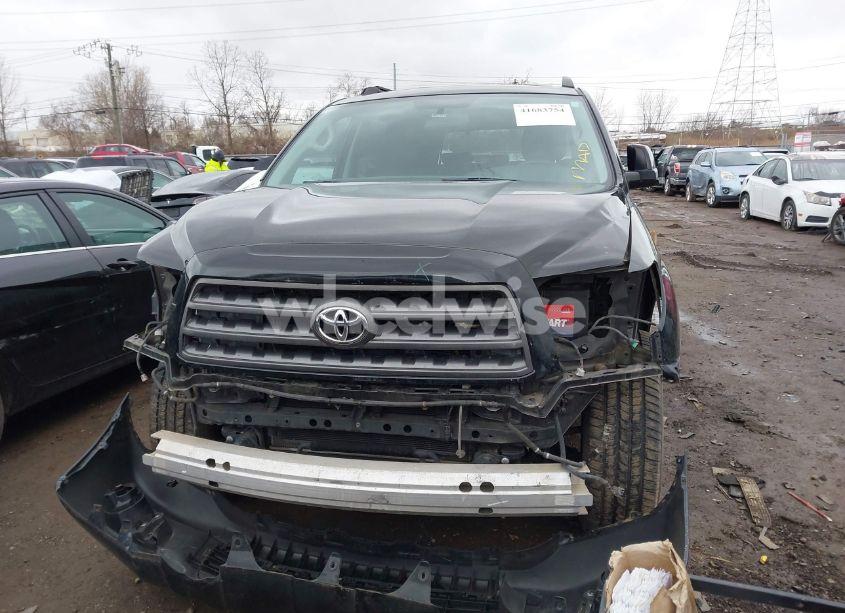 Photo 13 of 2013 Toyota Sequoia SR5 5.7L V8 (VIN 5TDZY5G16DS049802)